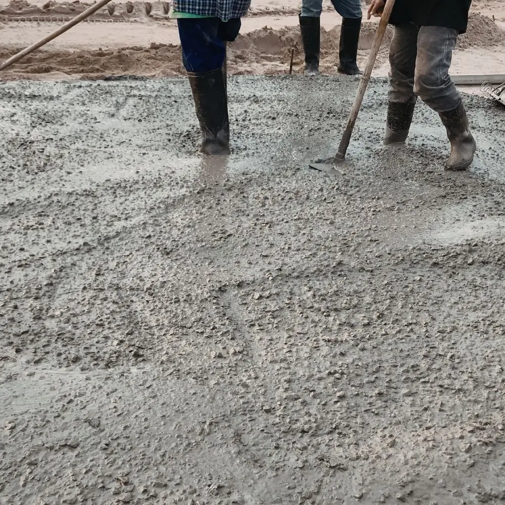Tehli̇keli̇ Ve Çok Tehli̇keli̇ İşlerde Beton Pompa Kullanimi Bi̇lgi̇lendi̇rme Eği̇ti̇mi̇ ve Sektörel Yeterlilik
