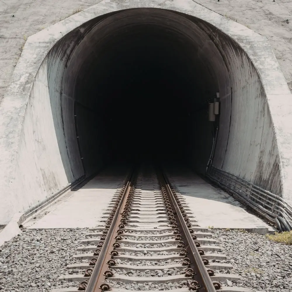 Tçti̇ Tünel Açma Maki̇nesi̇ Kullanimi Bi̇lgi̇lendi̇rme Eği̇ti̇mi̇ ve Sektörel Uzmanlık