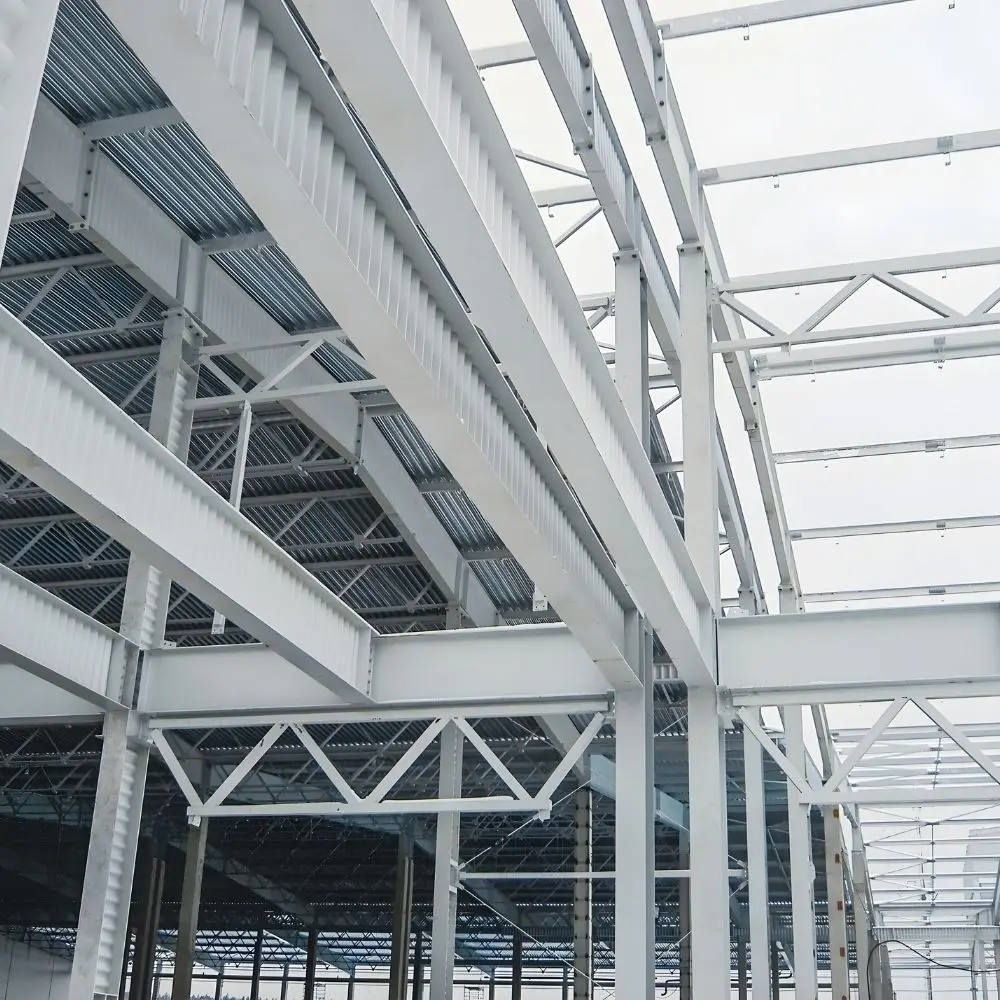 Tehli̇keli̇ Ve Çok Tehli̇keli̇ İşlerde Çeli̇k Yapilandirmaci Eği̇ti̇mi̇ Yetkinlik Geliştirme Süreci